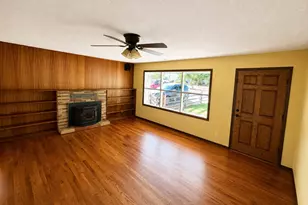 10 SW Peach Ln, Winston, OR 97496 - Photo 4