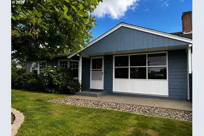 10 SW Peach Ln, Winston, OR 97496 - Photo 1