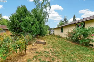 440 NE 3rd St, Willamina, OR 97396 - Photo 34