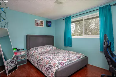 2022 SE 143rd Ave, Portland, OR 97233 - Photo 24