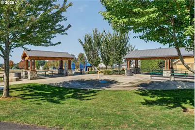 19135 Village Blvd, Sandy, OR 97055 - Photo 40