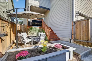 19135 Village Blvd, Sandy, OR 97055 - Photo 40