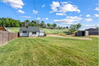941 E Gerone St, Echo, OR 97826 - Photo 4