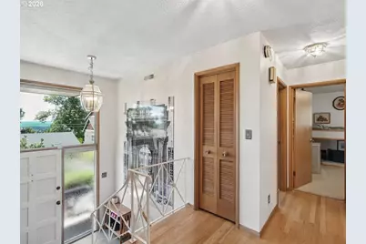 4422 SW Washouga Ave, Portland, OR 97239 - Photo 8