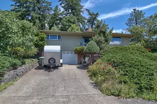 4422 SW Washouga Ave, Portland, OR 97239 - Photo 18