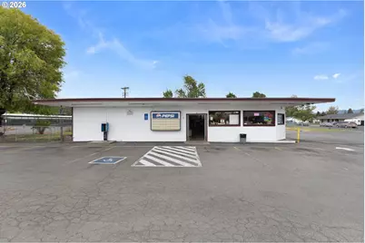 4432 Carnes Rd, Roseburg, OR 97471 - Photo 2