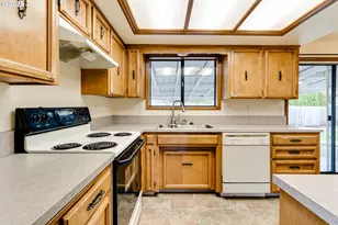 4826 Chestnut Ct SE, Albany, OR 97322 - Photo 6