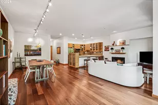 1030 NW Johnson St, Portland, OR 97209 - Photo 2