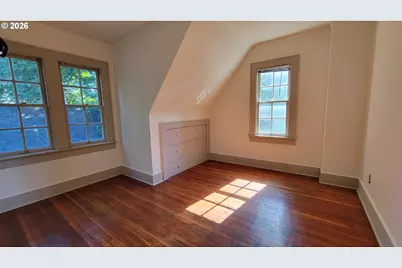 1445 W 11th Ave, Eugene, OR 97402 - Photo 10