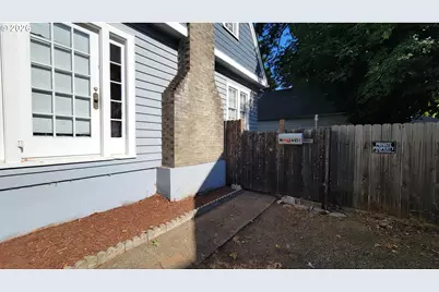 1445 W 11th Ave, Eugene, OR 97402 - Photo 18