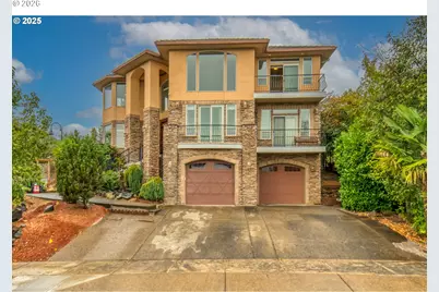 12491 SE Capri Ct, Happy Valley, OR 97086 - Photo 48