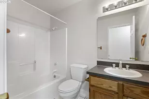 13215 NE 30th St, Vancouver, WA 98682 - Photo 18