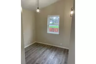 1028 E Grover Ave, Cottage Grove, OR 97424 - Photo 10