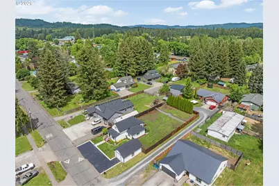406 E Jones St, Yacolt, WA 98675 - Photo 42