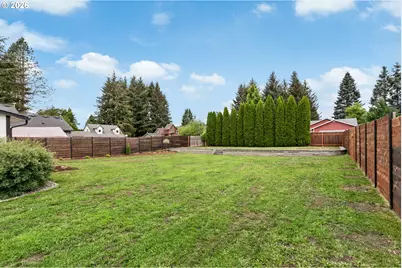 406 E Jones St, Yacolt, WA 98675 - Photo 34