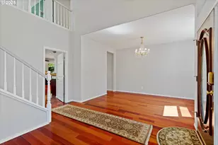 975 NE Ayrshire Dr, Hillsboro, OR 97124 - Photo 4