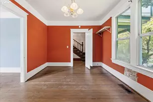 1039 SE 78th Ave, Portland, OR 97215 - Photo 8