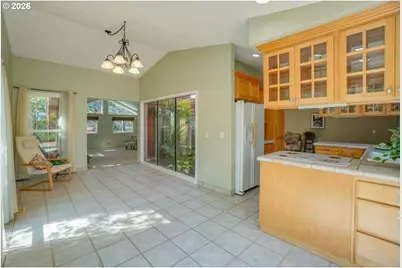 2716 NE 157th St, Vancouver, WA 98686 - Photo 8