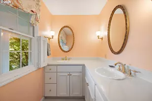 6316 SW Canby St, Portland, OR 97219 - Photo 34