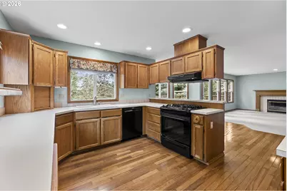 7574 SW 179th Pl, Beaverton, OR 97007 - Photo 14