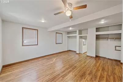 584 Exchange St, North Bend, OR 97459 - Photo 44