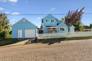584 Exchange St, North Bend, OR 97459 - Photo 48