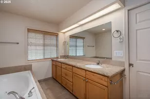 550 Skookum Ct, Columbia City, OR 97018 - Photo 14