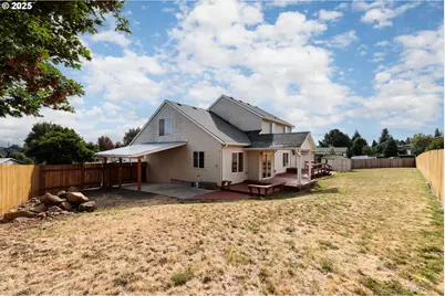 550 Skookum Ct, Columbia City, OR 97018 - Photo 26