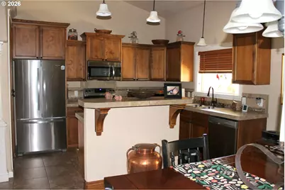 2609 6th St, Baker City, OR 97814 - Photo 2