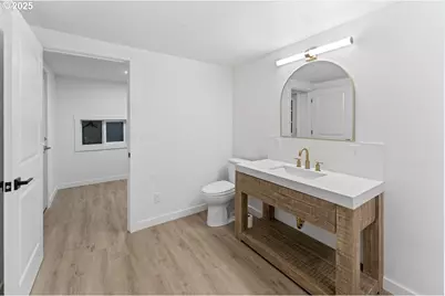 47875 Elgin Ave, Oakridge, OR 97463 - Photo 16