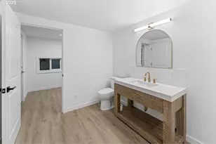 47875 Elgin Ave, Oakridge, OR 97463 - Photo 16