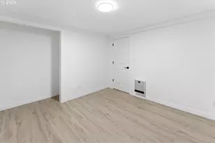 47875 Elgin Ave, Oakridge, OR 97463 - Photo 14