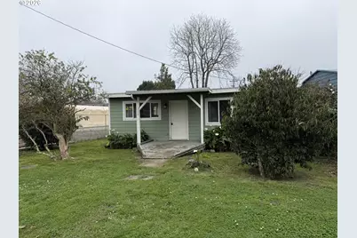 150 S 5th St, Lakeside, OR 97449 - Photo 12