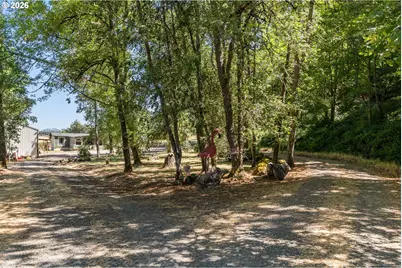 93354 Westpoint Rd, Harrisburg, OR 97446 - Photo 32
