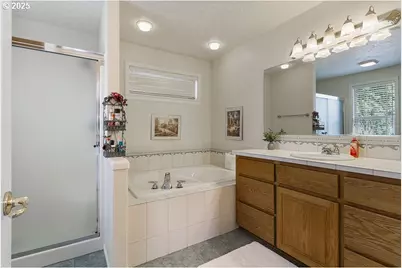 17121 SE Bearspaw St, Portland, OR 97236 - Photo 24