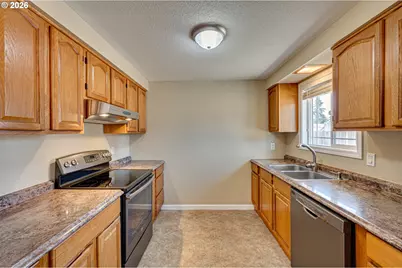 9210 NE 95th St, Vancouver, WA 98662 - Photo 4