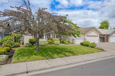 812 Marilyn Ct, Springfield, OR 97477 - Photo 44