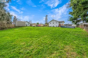 1914 N Pacific Ave, Kelso, WA 98626 - Photo 22