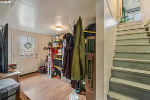 1914 N Pacific Ave, Kelso, WA 98626 - Photo 18