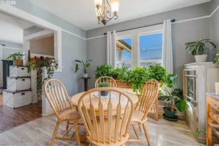 1914 N Pacific Ave, Kelso, WA 98626 - Photo 12