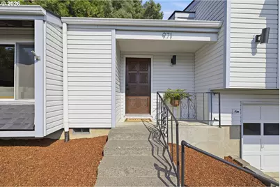 971 Prescott Ln, Springfield, OR 97477 - Photo 4