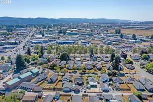 627 15th Ave, Longview, WA 98632 - Photo 38