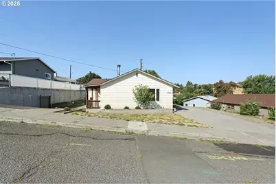 1705 Nevada St, The Dalles, OR 97058 - Photo 26