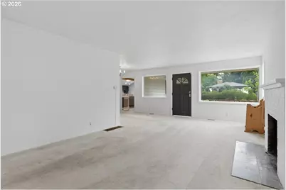 10834 SE Long St, Portland, OR 97266 - Photo 8