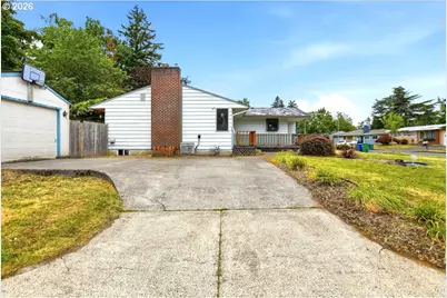 10834 SE Long St, Portland, OR 97266 - Photo 28