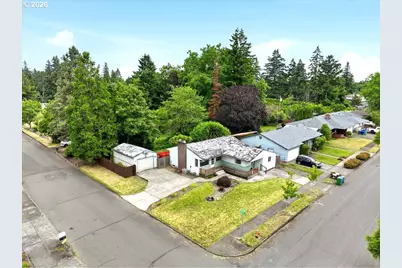 10834 SE Long St, Portland, OR 97266 - Photo 2