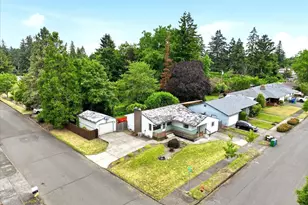 10834 SE Long St, Portland, OR 97266 - Photo 2