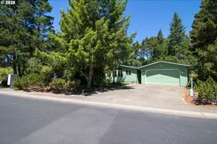 240 Munsel Creek Loop, Florence, OR 97439 - Photo 4