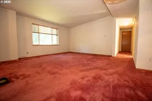 240 Munsel Creek Loop, Florence, OR 97439 - Photo 12