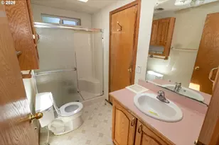 240 Munsel Creek Loop, Florence, OR 97439 - Photo 38